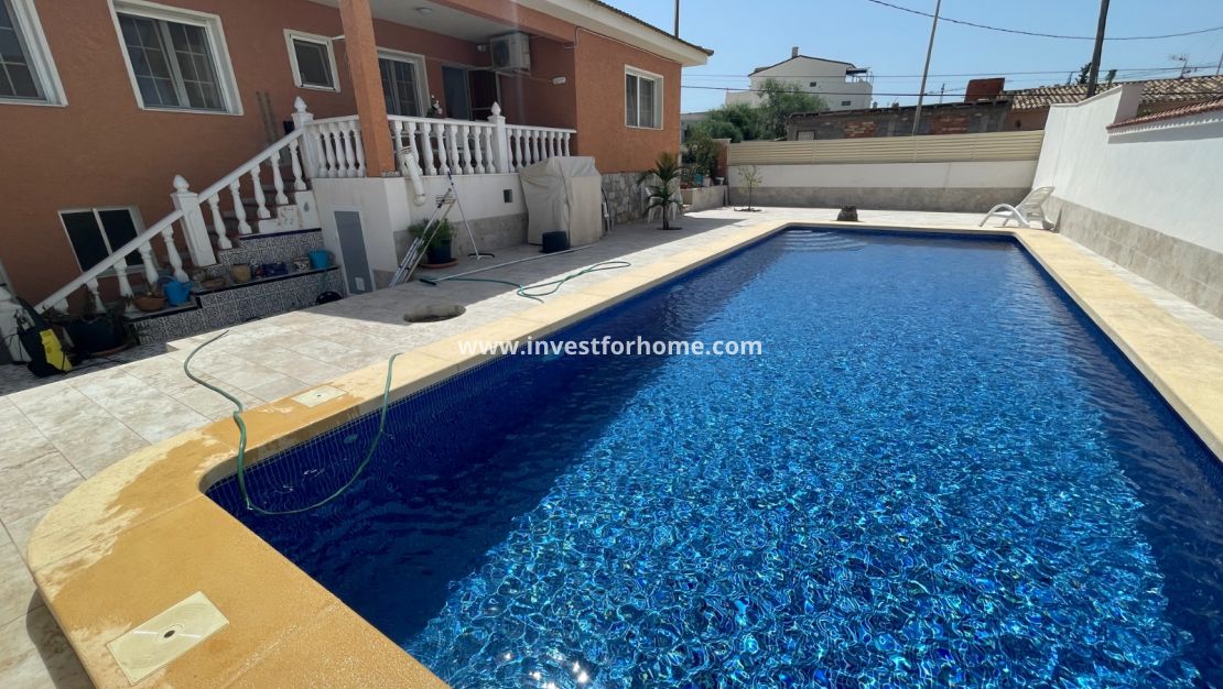 Verkoop - Villa - Benijofar - Costa Blanca