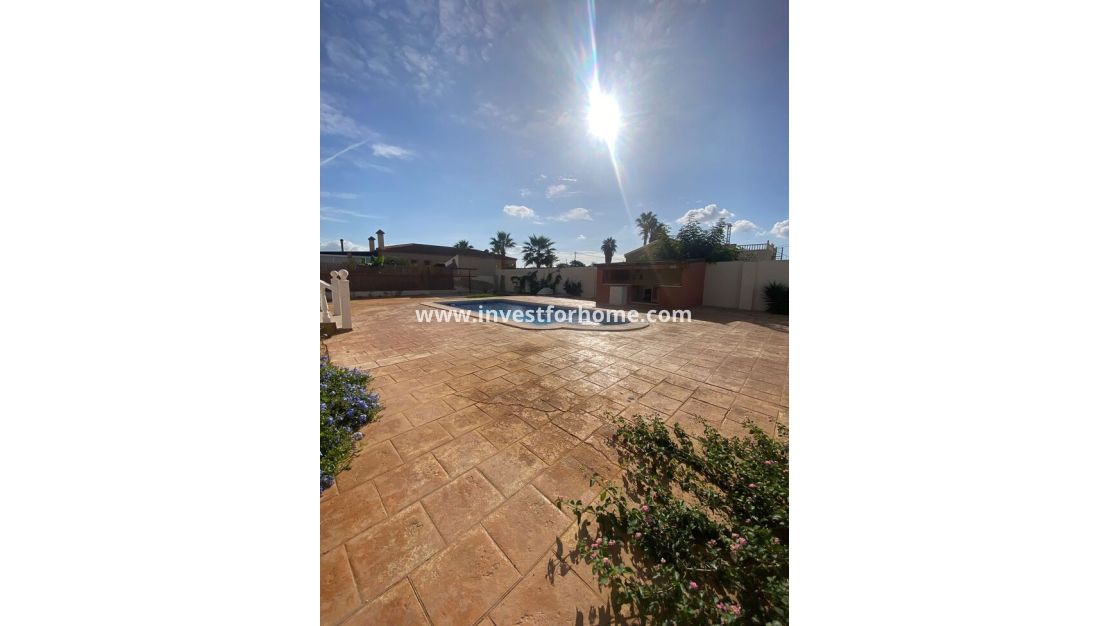 Verkoop - Villa - Catral - Costa Blanca
