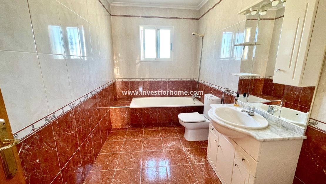 Verkoop - Villa - Catral - Costa Blanca