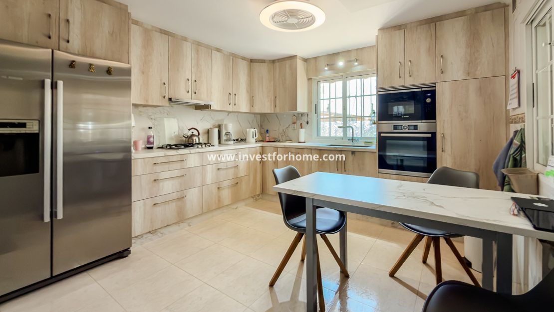 Verkoop - Villa - Catral - Costa Blanca