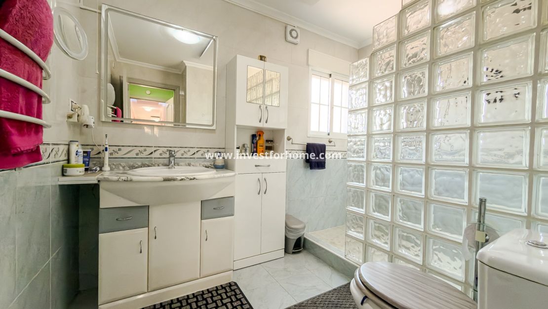 Verkoop - Villa - Catral - Costa Blanca