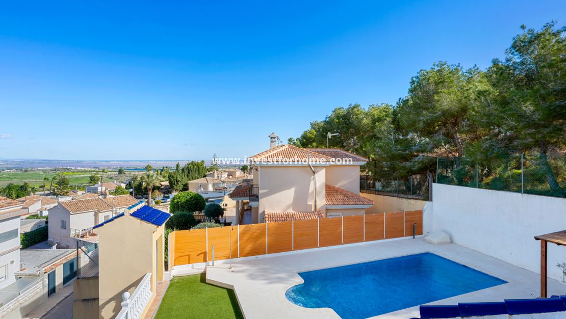 Verkoop - Villa - Ciudad De Las Comunicaciones - Costa Blanca