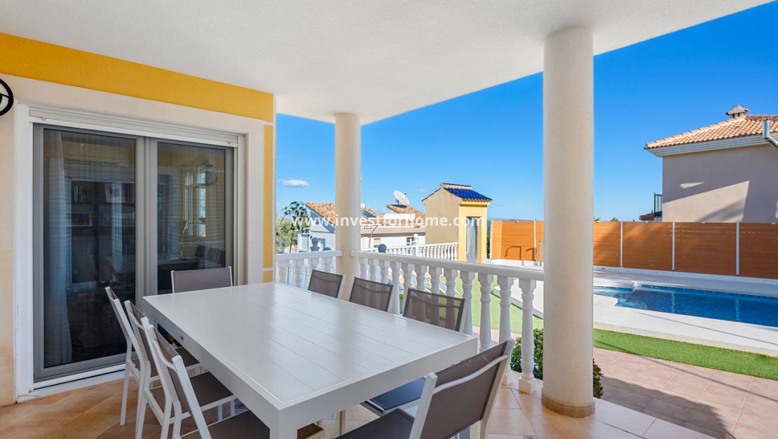 Verkoop - Villa - Ciudad De Las Comunicaciones - Costa Blanca