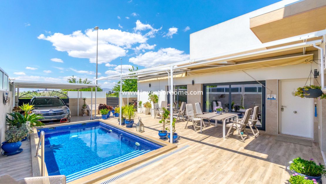 Verkoop - Villa - Daya Nueva - Costa Blanca