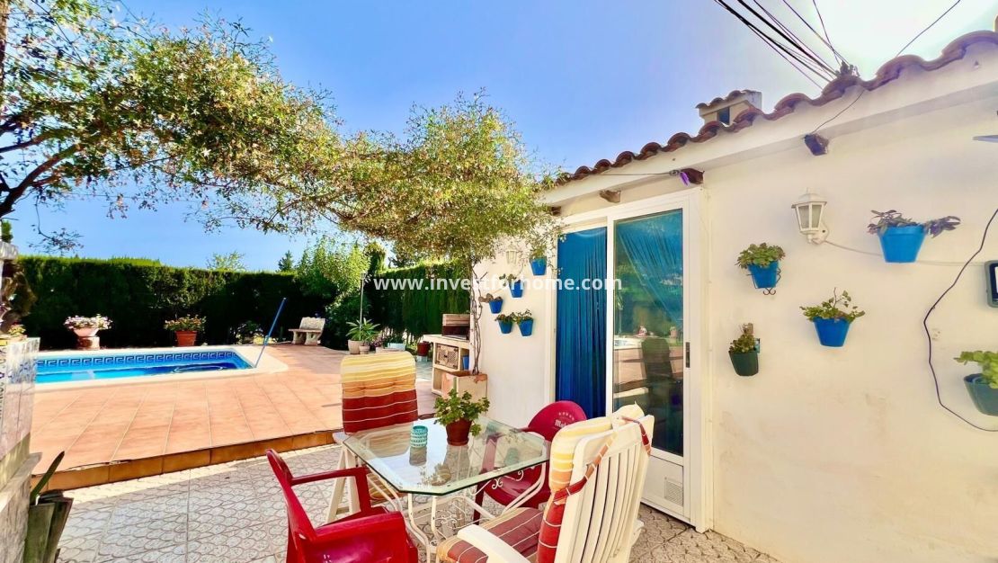 Verkoop - Villa - Daya vieja - Costa Blanca Sur