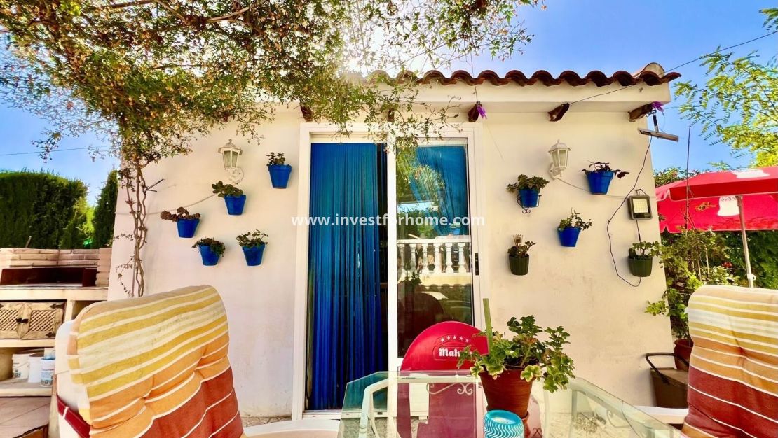 Verkoop - Villa - Daya vieja - Costa Blanca Sur