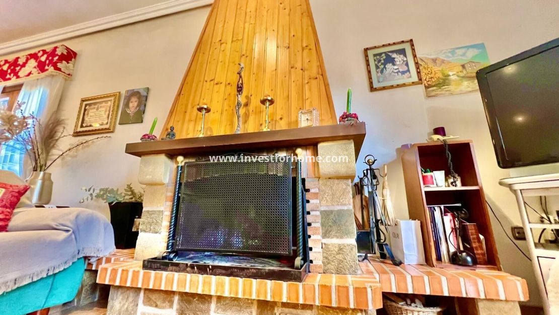 Verkoop - Villa - Daya vieja - Costa Blanca Sur