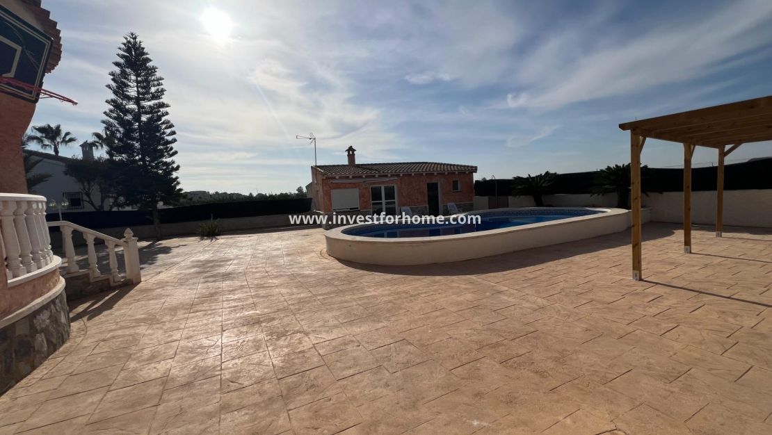 Verkoop - Villa - Dolores - Cmno. Escorredor