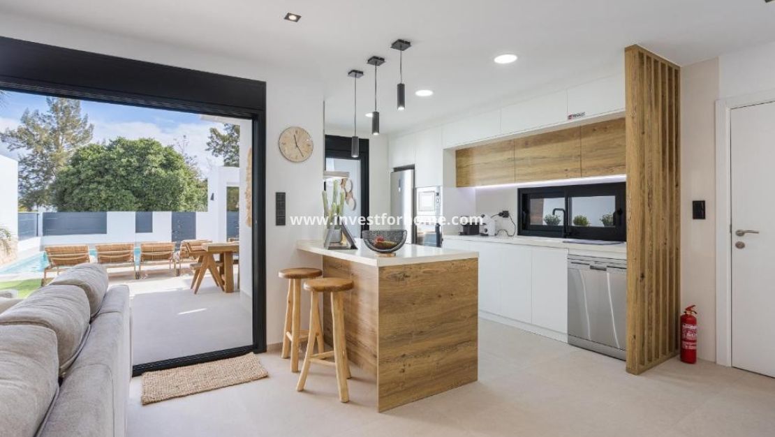 Verkoop - Villa - Dolores - Costa Blanca