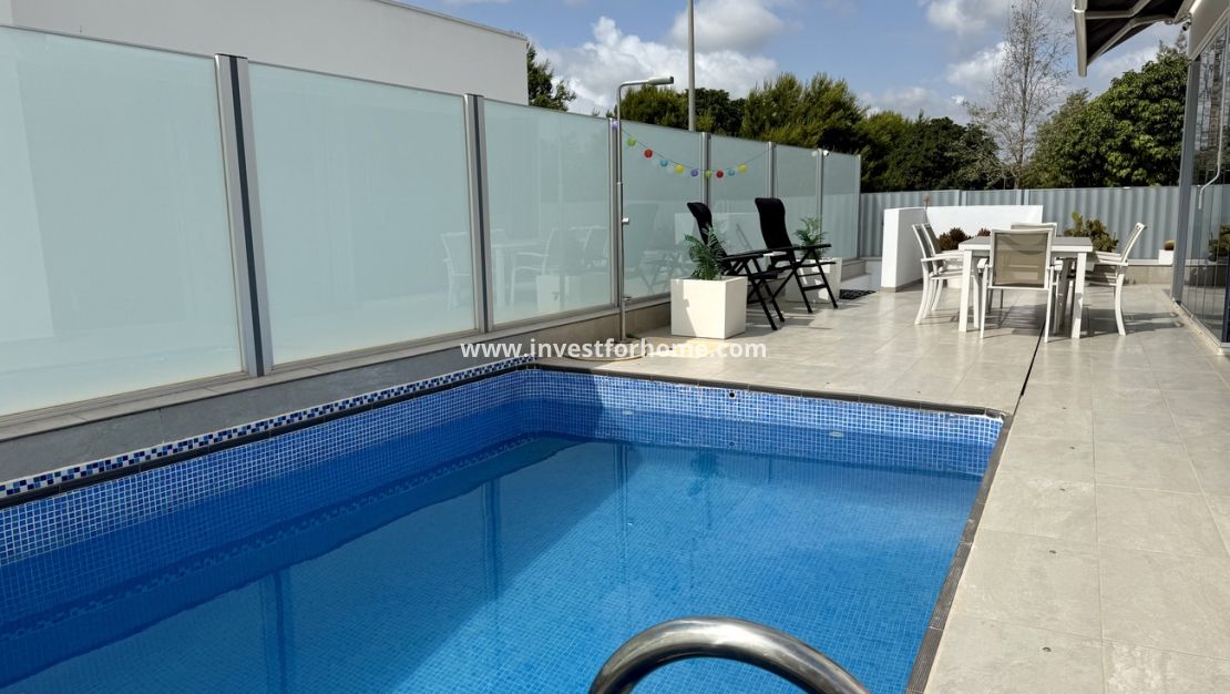 Verkoop - Villa - Dolores - Costa Blanca