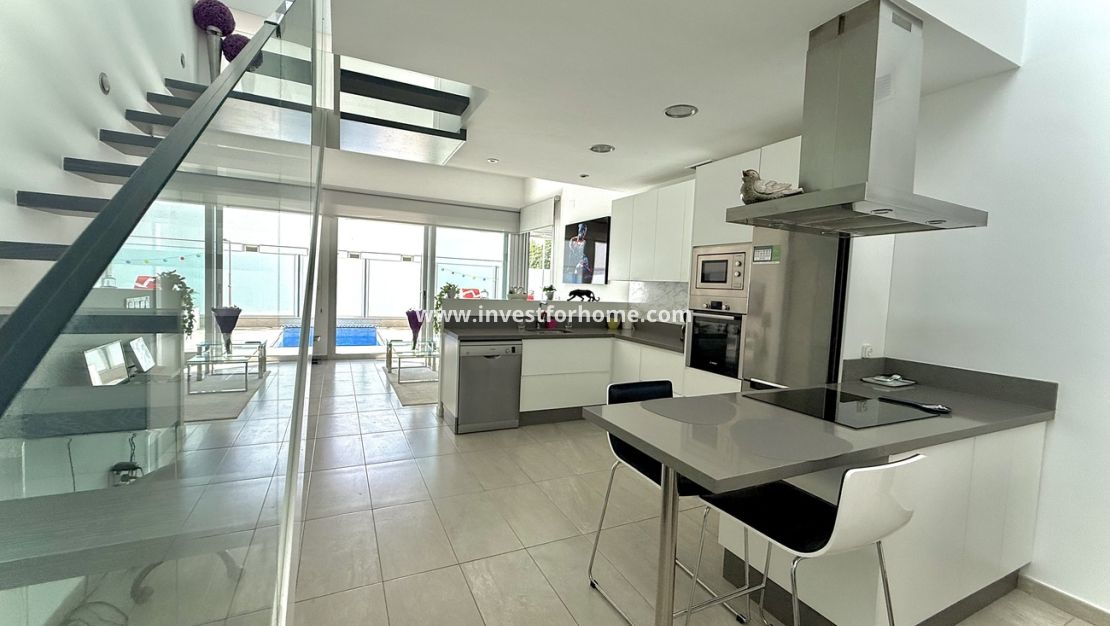Verkoop - Villa - Dolores - Costa Blanca