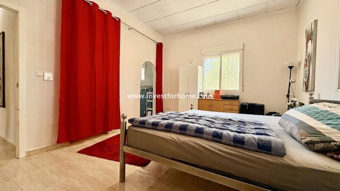 Verkoop - Villa - Dolores - Costa Blanca