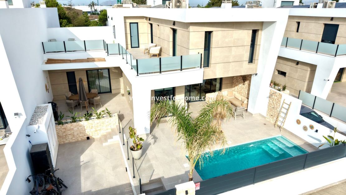 Verkoop - Villa - Dolores - Costa Blanca