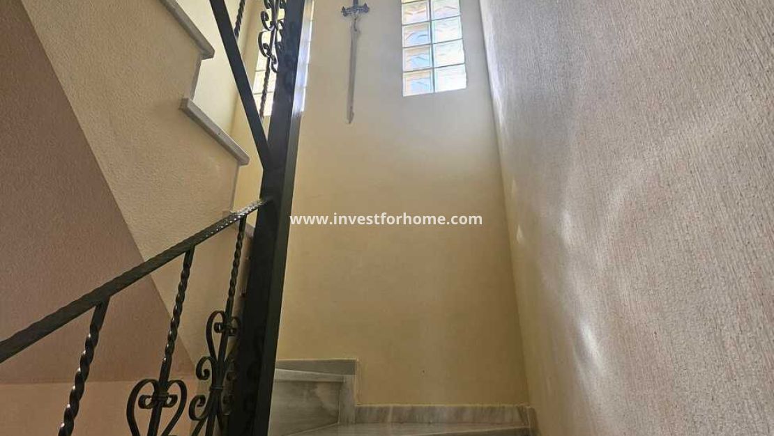 Verkoop - Villa - Guardamar del Segura - Campomar