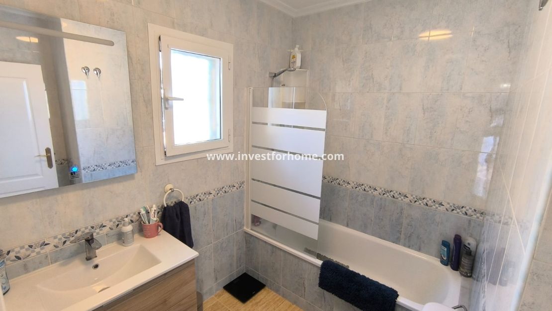 Verkoop - Villa - Guardamar del Segura - Costa Blanca