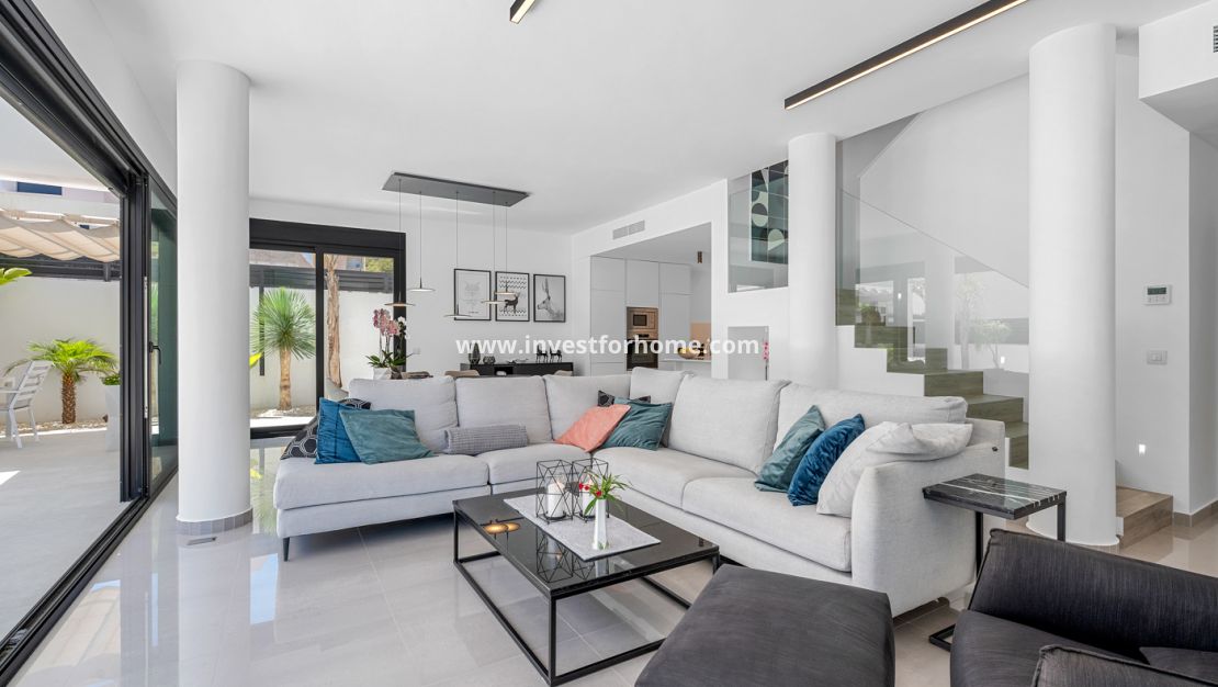 Verkoop - Villa - Guardamar del Segura - Costa Blanca