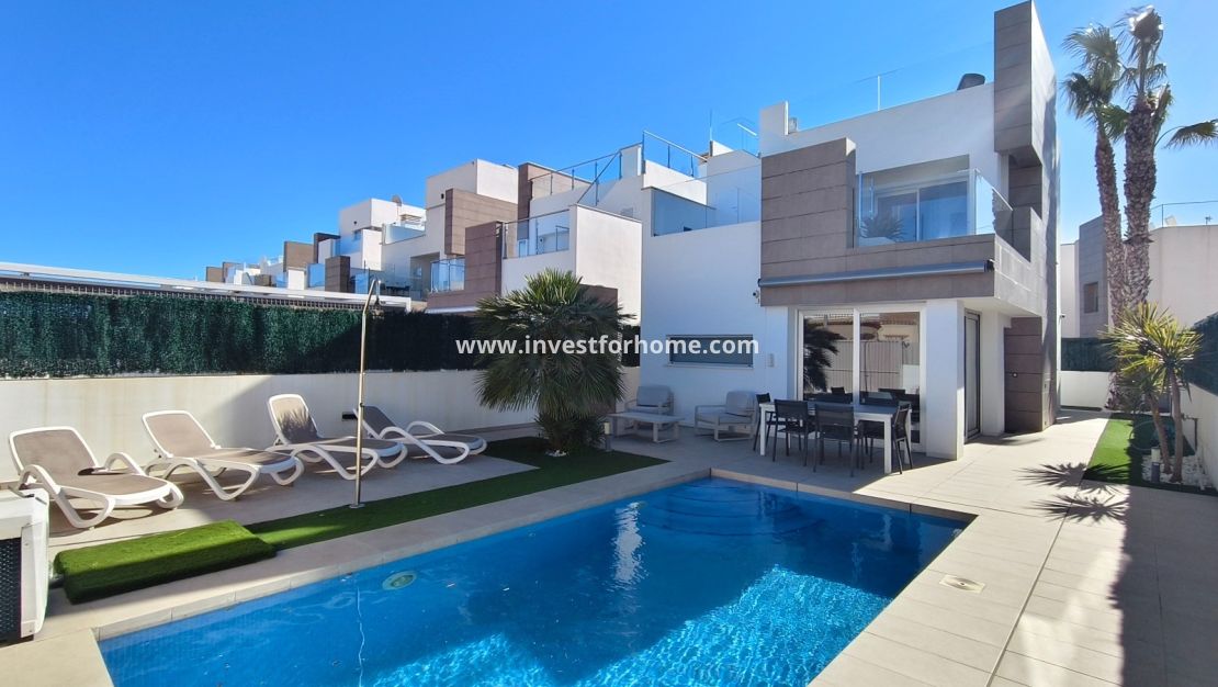 Verkoop - Villa - Guardamar del Segura - El Raso