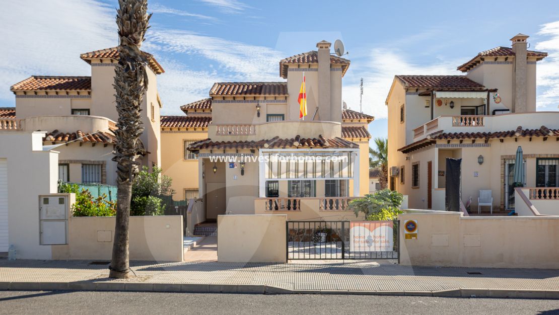 Verkoop - Villa - Guardamar del Segura - El Raso