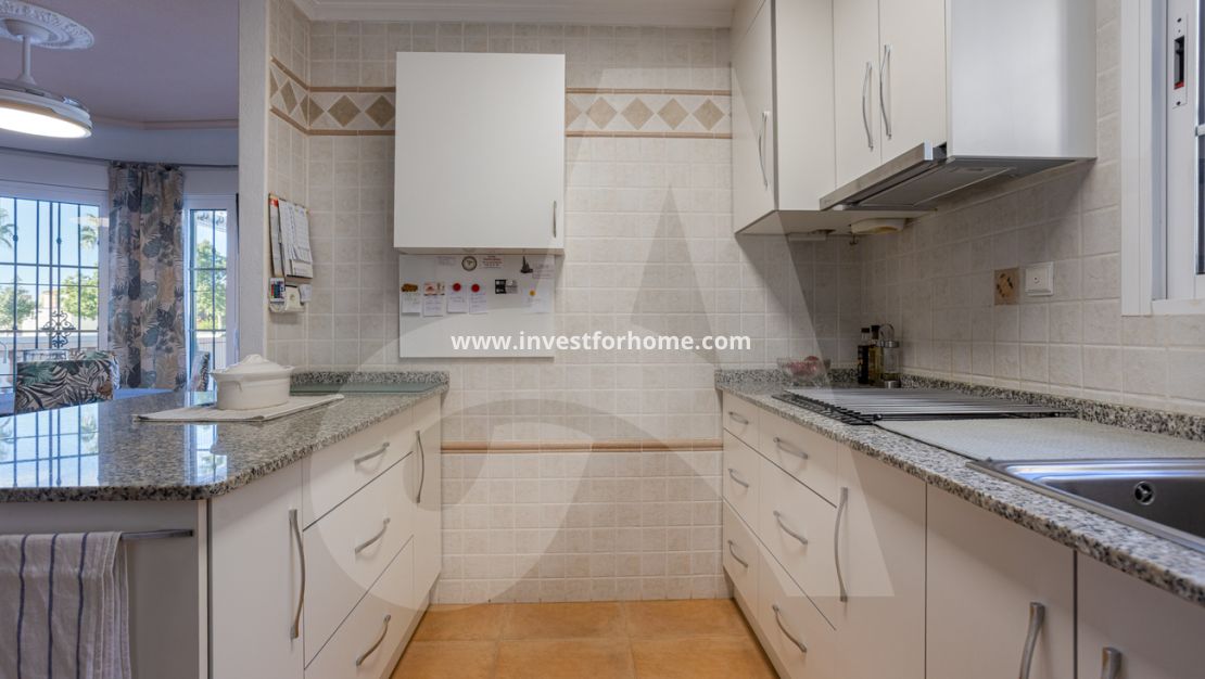 Verkoop - Villa - Guardamar del Segura - El Raso