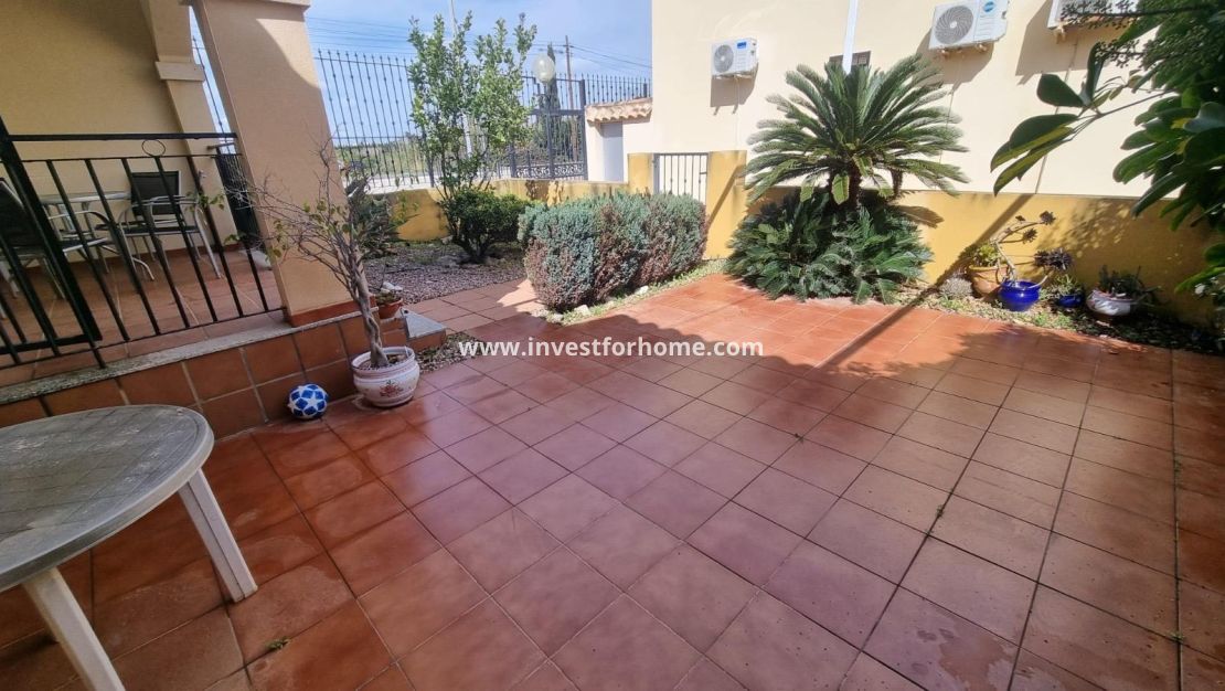 Verkoop - Villa - Guardamar del Segura - Urbanizaciones