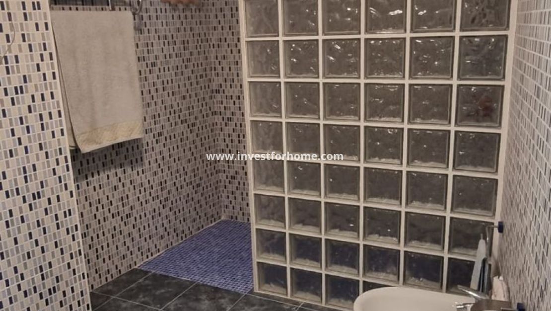 Verkoop - Villa - Hondón de las Nieves - Inland