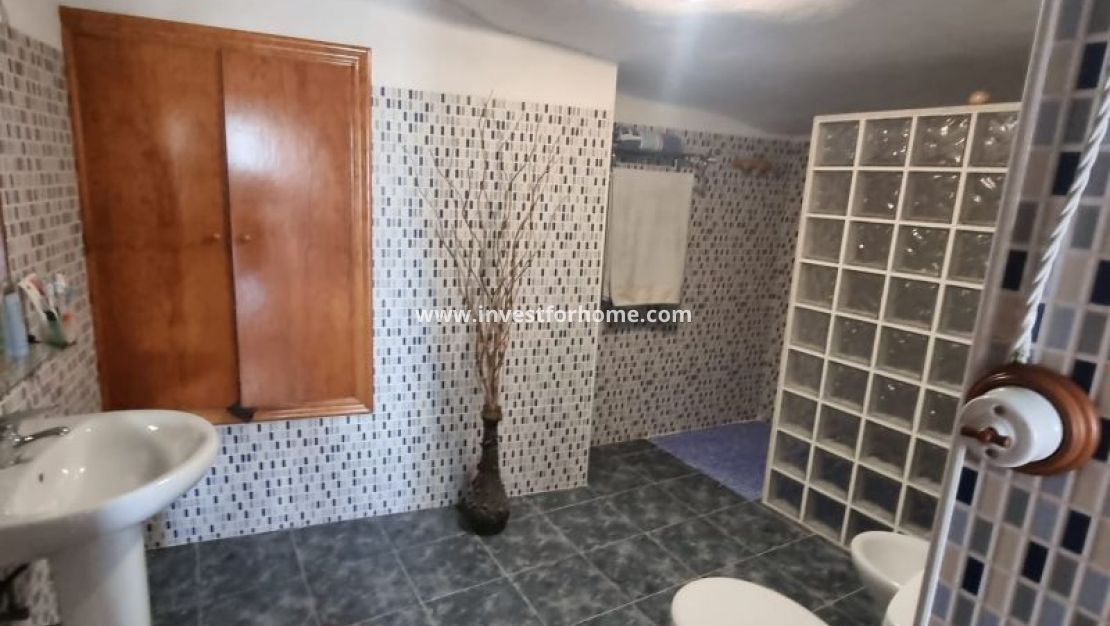 Verkoop - Villa - Hondón de las Nieves - Inland