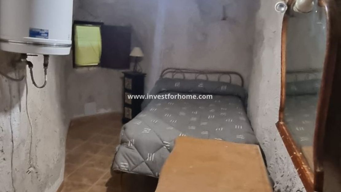 Verkoop - Villa - Hondón de las Nieves - Inland