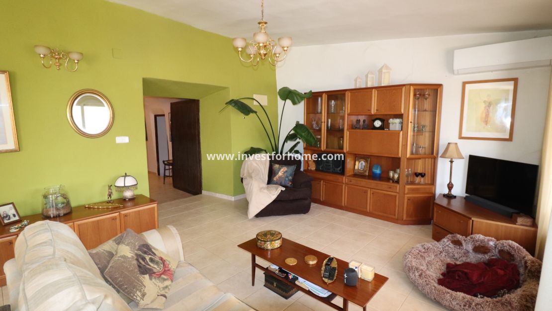 Verkoop - Villa - Hondón de las Nieves - Inland