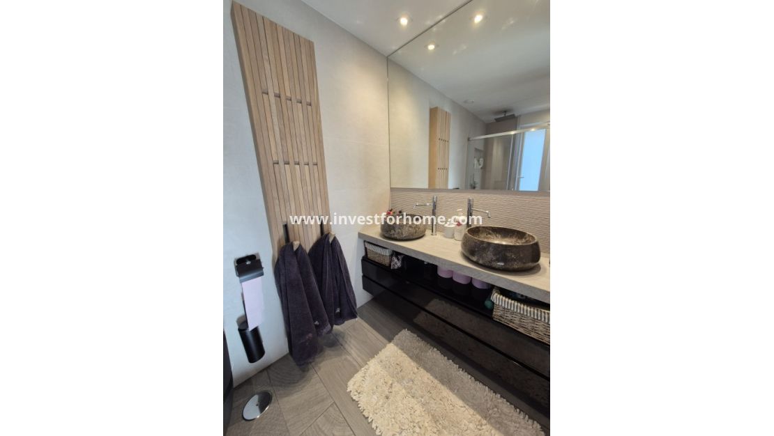 Verkoop - Villa - La Finca Golf Resort - Inland