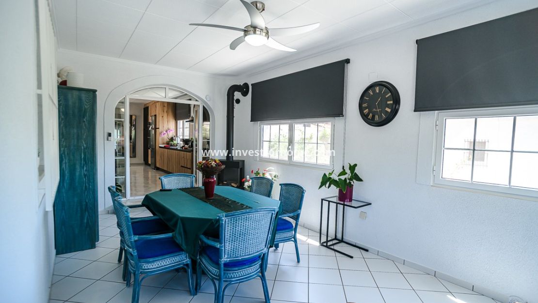 Verkoop - Villa - La Marina - Costa Blanca