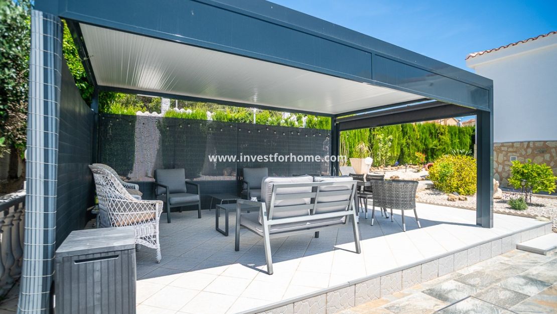 Verkoop - Villa - La Marina - Costa Blanca