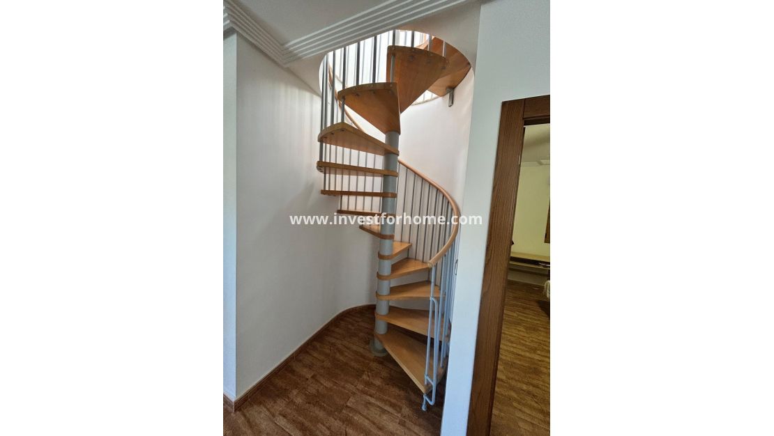 Verkoop - Villa - Los Alcázares - Las Lomas Del Rame-bahía Bella