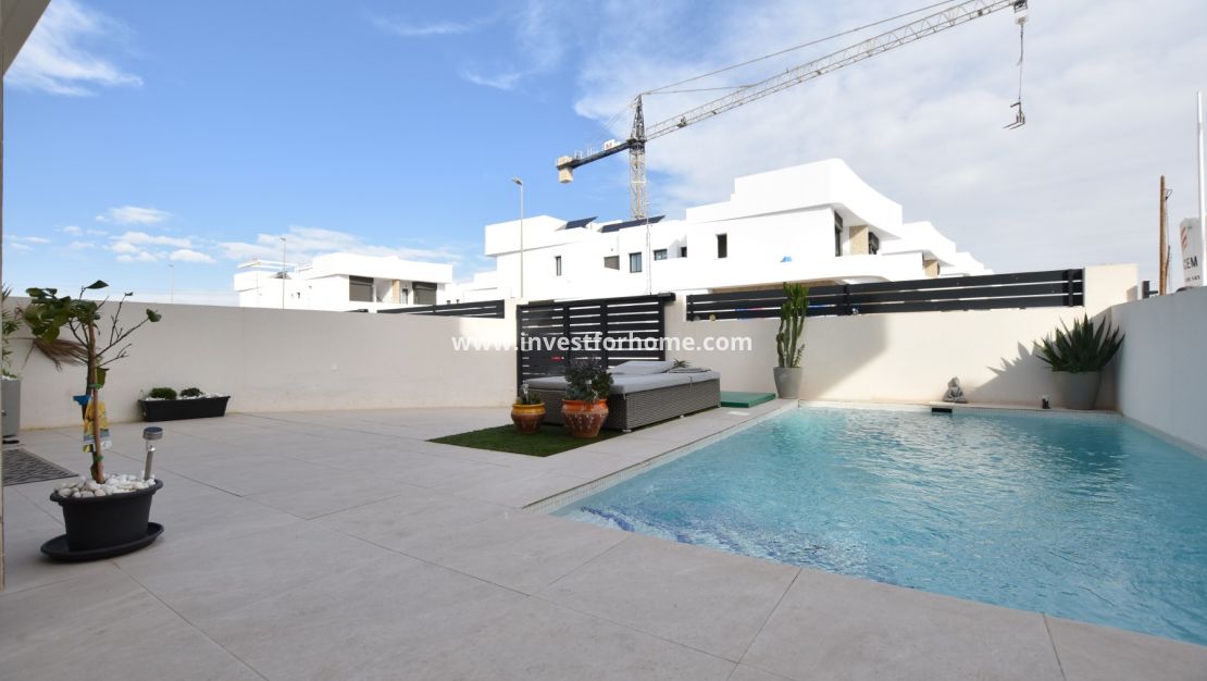 Verkoop - Villa - Los Montesinos - Costa Blanca