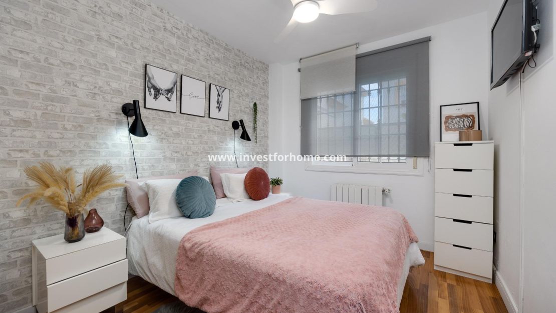 Verkoop - Villa - Los Montesinos - La Herrada