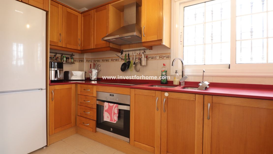 Verkoop - Villa - Los Montesinos - La Herrada