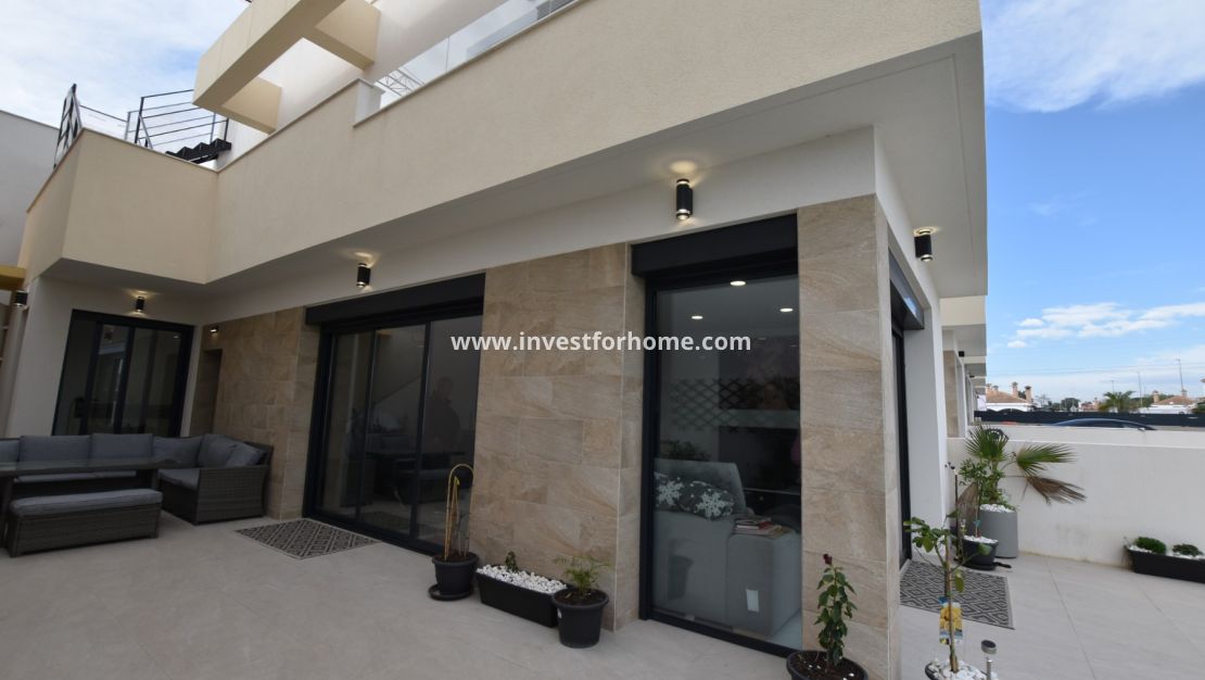 Verkoop - Villa - Los Montesinos