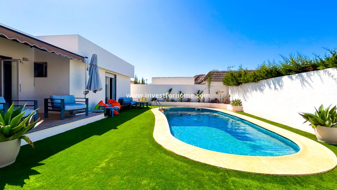 Verkoop - Villa - Mar de Cristal - Costa Calida