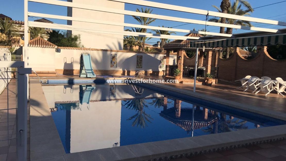 Verkoop - Villa - Orihuela Costa - Cabo Roig