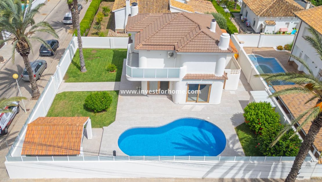 Verkoop - Villa - Orihuela Costa - Cabo Roig