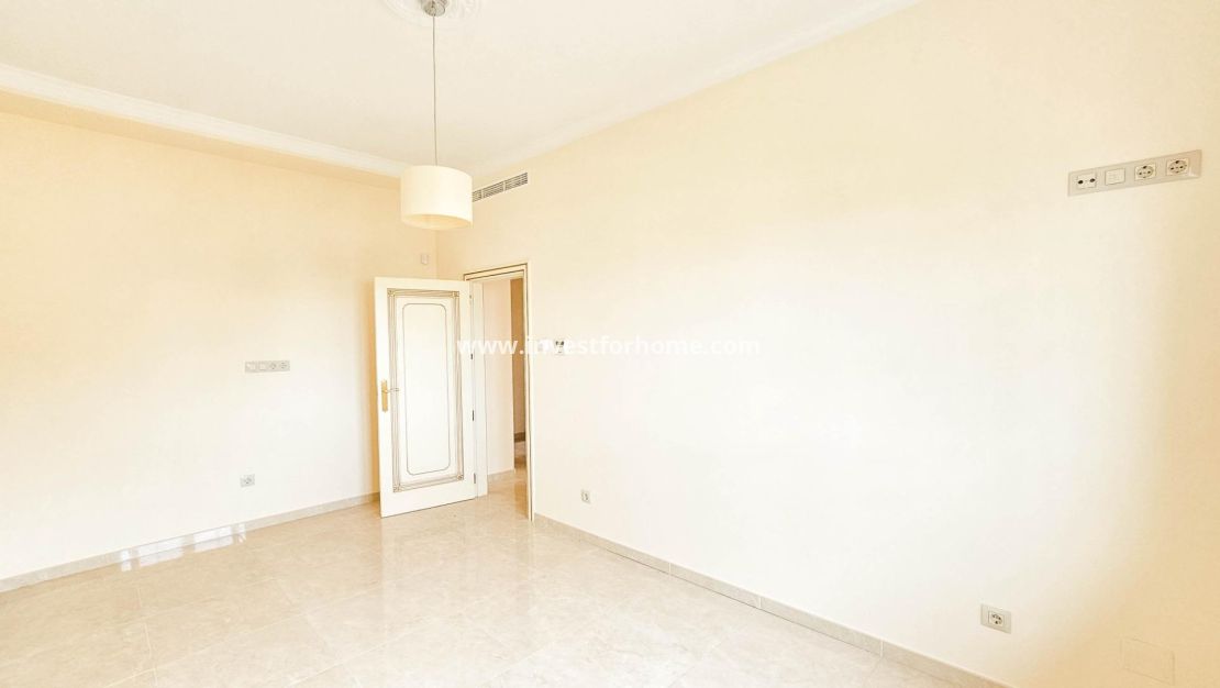 Verkoop - Villa - Orihuela Costa - Cabo Roig