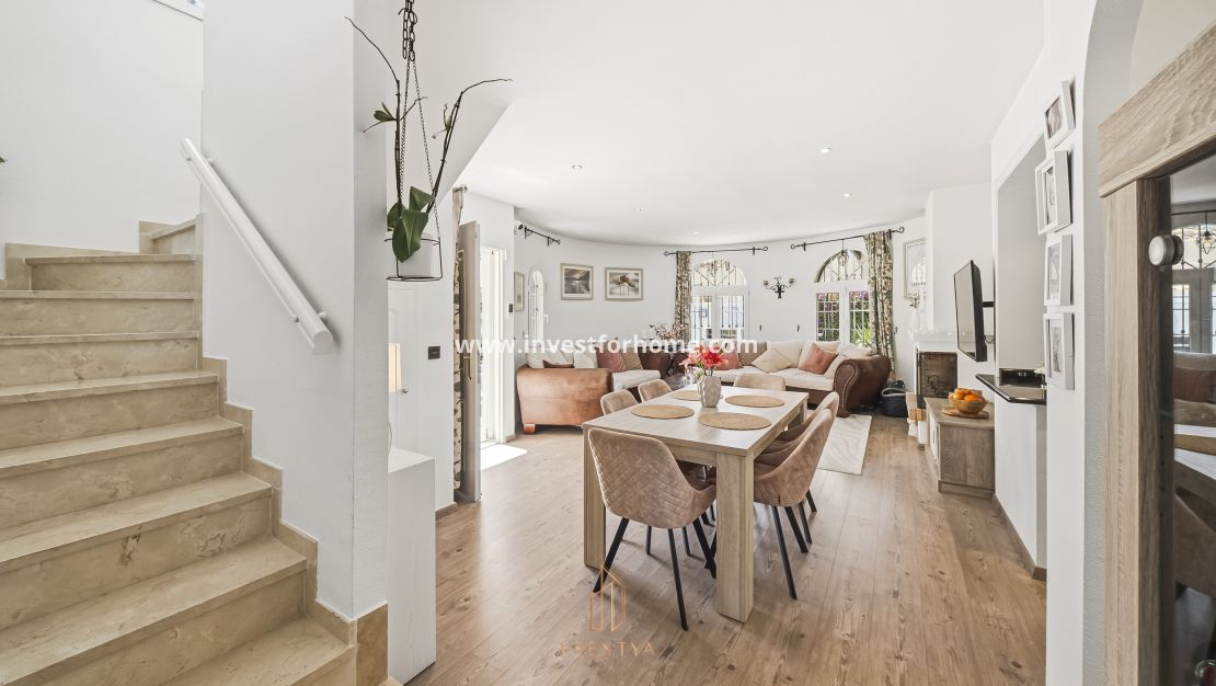 Verkoop - Villa - Orihuela Costa - Cabo Roig