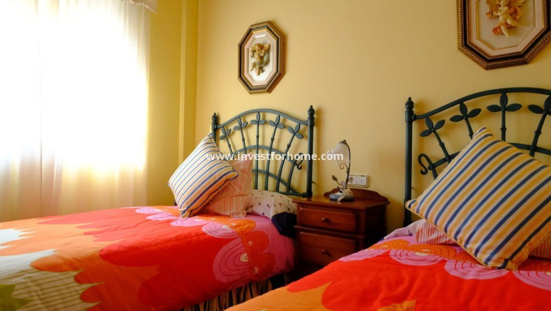 Verkoop - Villa - Orihuela Costa - Correntías Medias