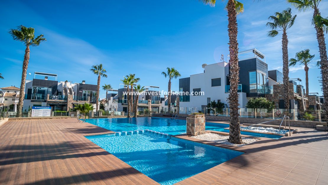 Verkoop - Villa - Orihuela Costa - Costa Blanca