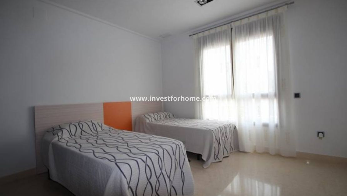 Verkoop - Villa - Orihuela Costa - Costa Blanca