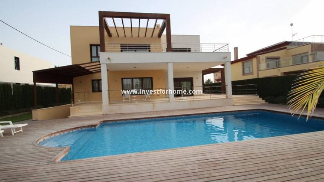 Verkoop - Villa - Orihuela Costa - Costa Blanca