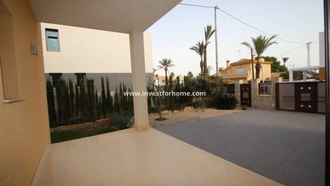 Verkoop - Villa - Orihuela Costa - Costa Blanca