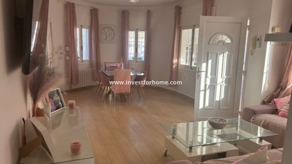 Verkoop - Villa - Orihuela Costa - Costa Blanca