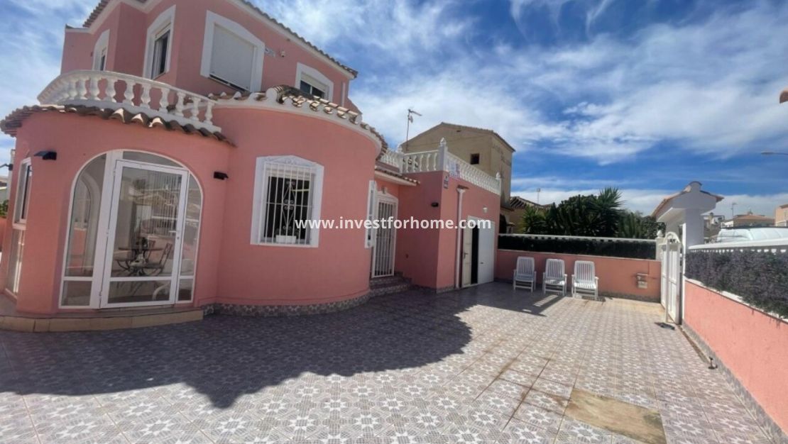 Verkoop - Villa - Orihuela Costa - Costa Blanca