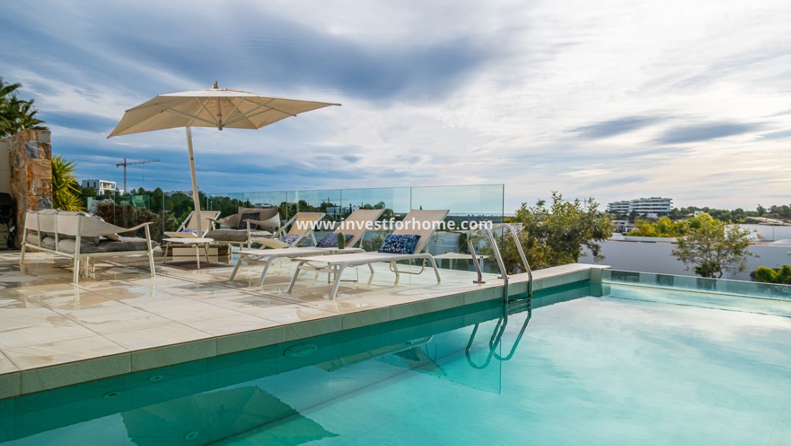 Verkoop - Villa - Orihuela Costa - Costa Blanca