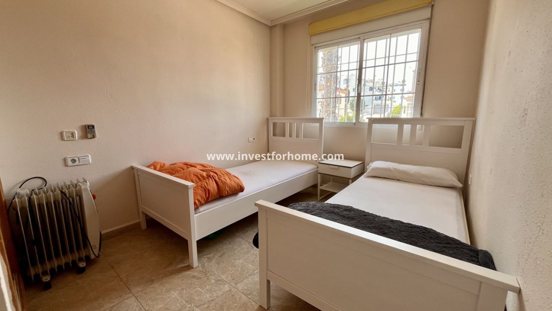 Verkoop - Villa - Orihuela Costa - Costa Blanca